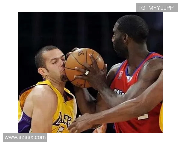 越南足球明星搞笑瞬间合集让你捧腹大笑的精彩视频